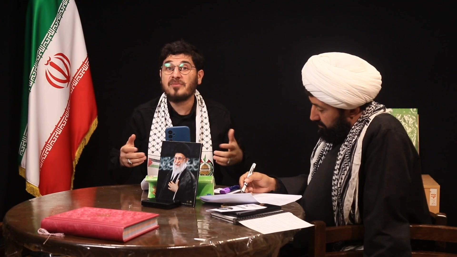 تببین چهار شنبه سوری توسط آقای نورمحمدی فعال اجتماعی